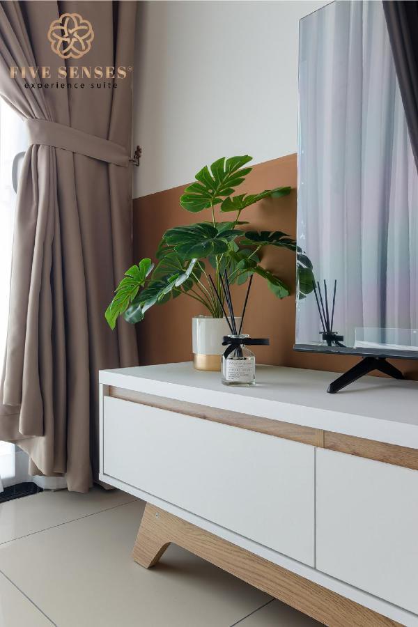 Pangsapuri Lavile Residences By Five Senses
